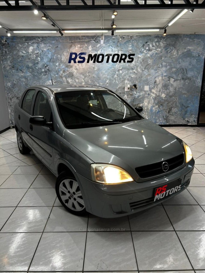 CORSA 1.8 MPFI 8V GASOLINA 4P MANUAL - 2003 - CAXIAS DO SUL