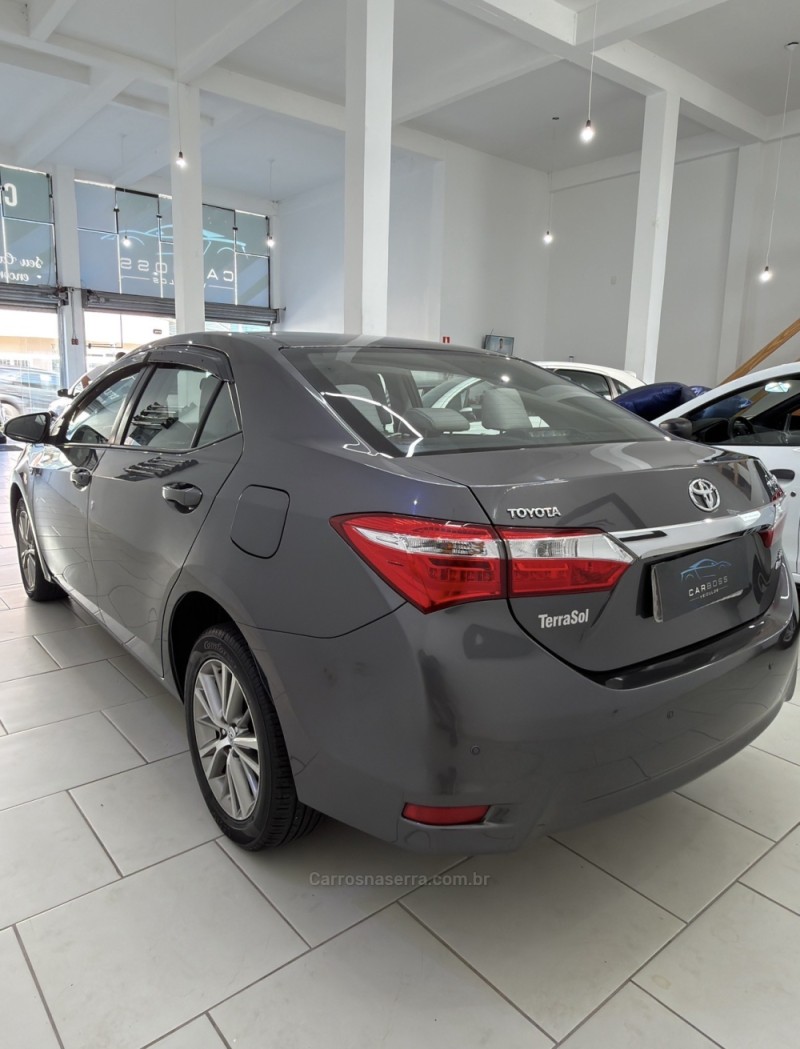 COROLLA 2.0 XEI 16V FLEX 4P AUTOMÁTICO - 2015 - CAXIAS DO SUL