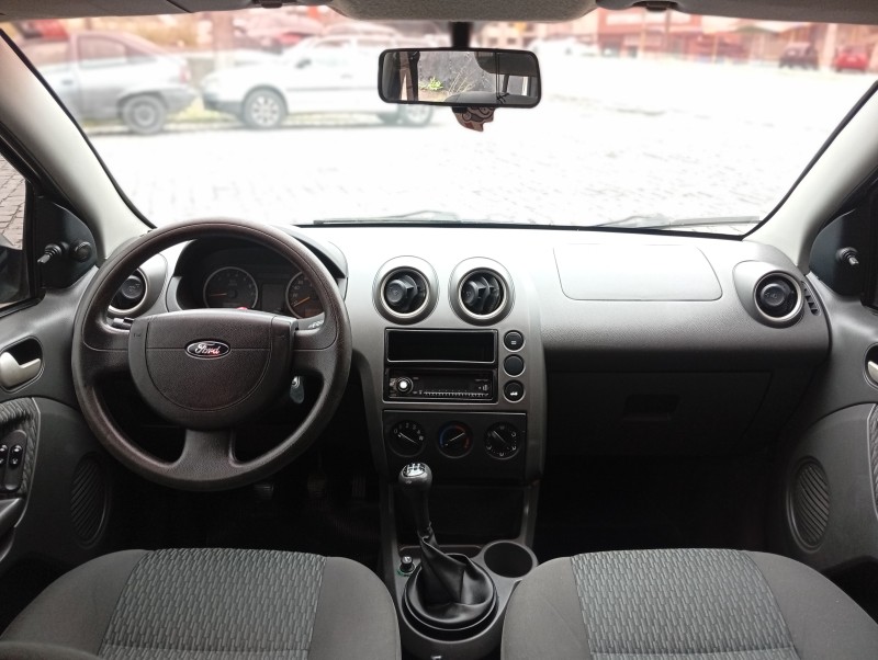 FIESTA 1.6 MPI SEDAN 8V FLEX 4P MANUAL - 2007 - CAXIAS DO SUL
