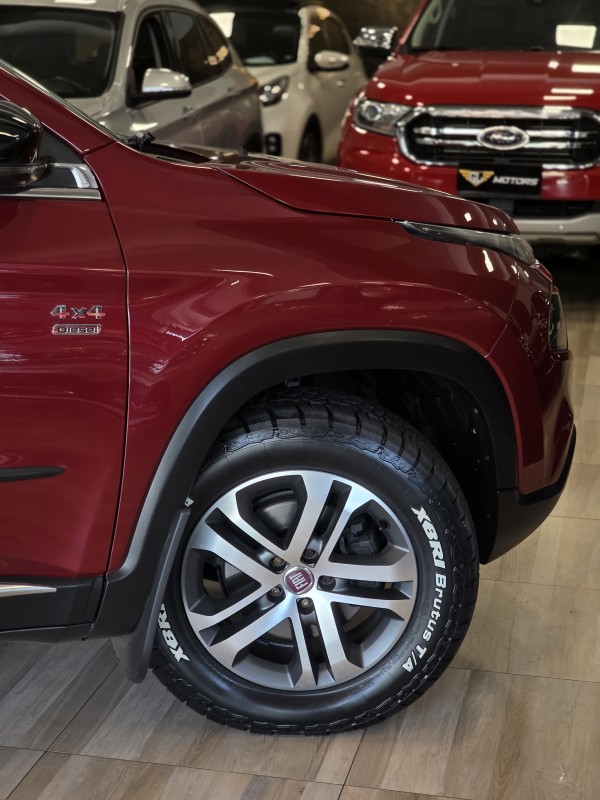 TORO 2.0 16V TURBO DIESEL VOLCANO 4WD AUTOMÁTICO - 2018 - CAXIAS DO SUL