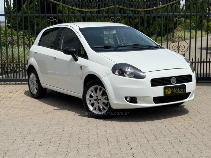 PUNTO 1.4 ATTRACTIVE ITALIA 8V FLEX 4P MANUAL