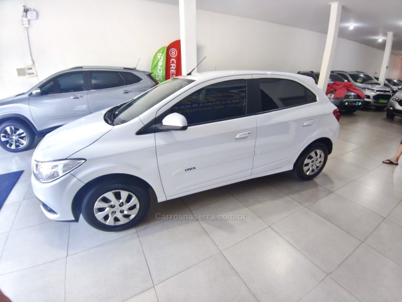 ONIX 1.0 LT PLUS 4P FLEX MANUAL - 2014 - ANTôNIO PRADO