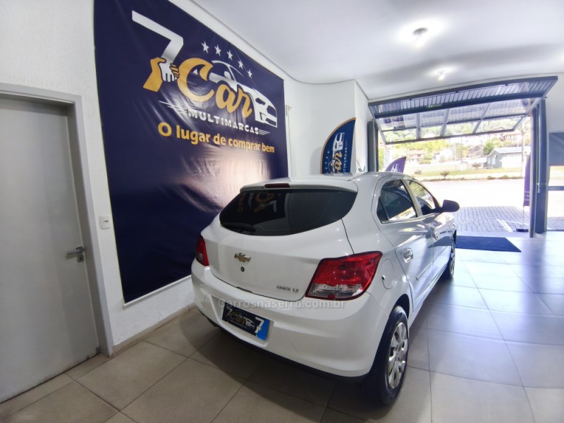 ONIX 1.0 LT PLUS 4P FLEX MANUAL - 2014 - ANTôNIO PRADO