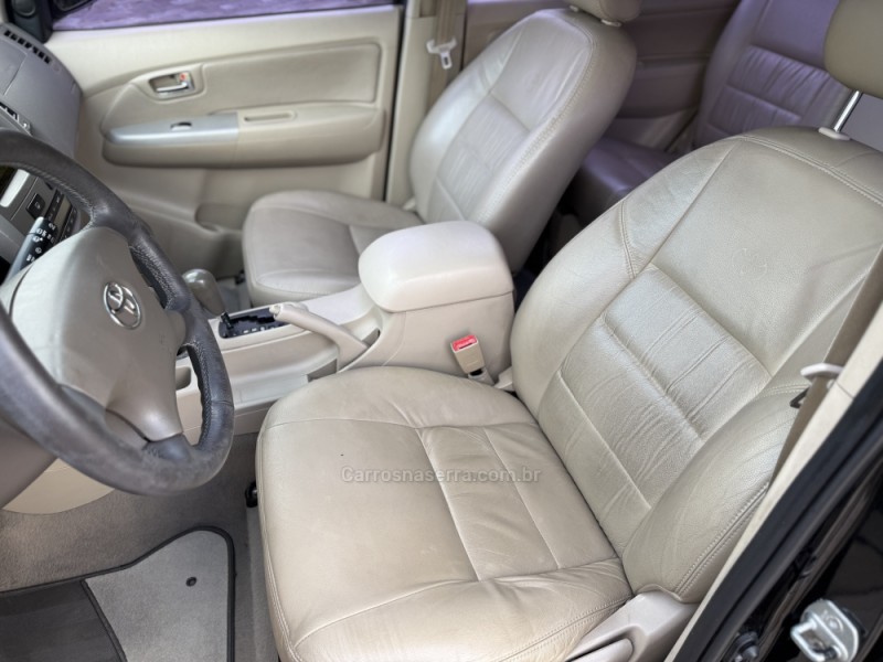 HILUX SW4 3.0 SRV 4X4 16V TURBO INTERCOOLER DIESEL 4P AUTOMÁTICO - 2008 - VACARIA