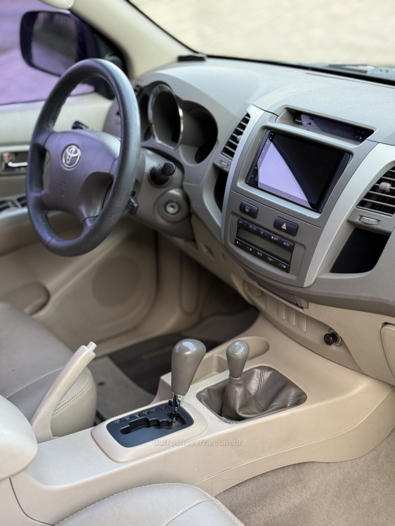 HILUX SW4 3.0 SRV 4X4 16V TURBO INTERCOOLER DIESEL 4P AUTOMÁTICO - 2008 - VACARIA