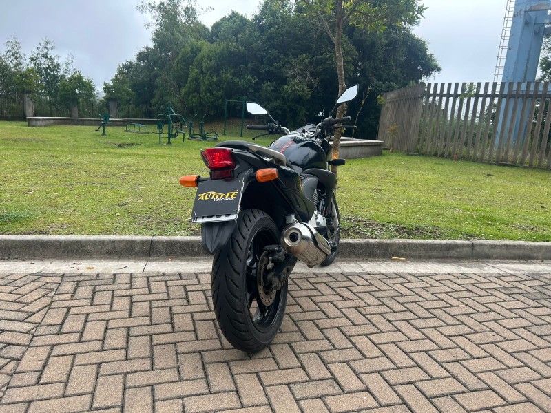 CB 300R ABS - 2012 - CANELA