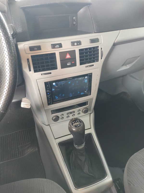 VECTRA 2.0 MPFI ELEGANCE 8V FLEX 4P MANUAL - 2006 - VALE REAL