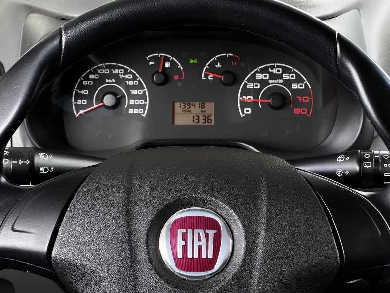 PUNTO 1.4 ATTRACTIVE 8V FLEX 4P MANUAL - 2011 - BENTO GONçALVES