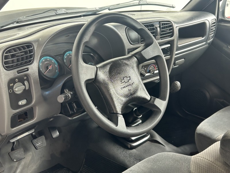 S10 2.4 MPFI ADVANTAGE 4X2 CS 8V FLEX 2P MANUAL - 2011 - CAXIAS DO SUL