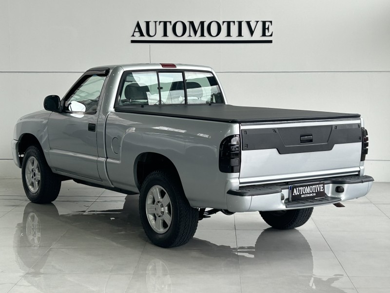 S10 2.4 MPFI ADVANTAGE 4X2 CS 8V FLEX 2P MANUAL - 2011 - CAXIAS DO SUL