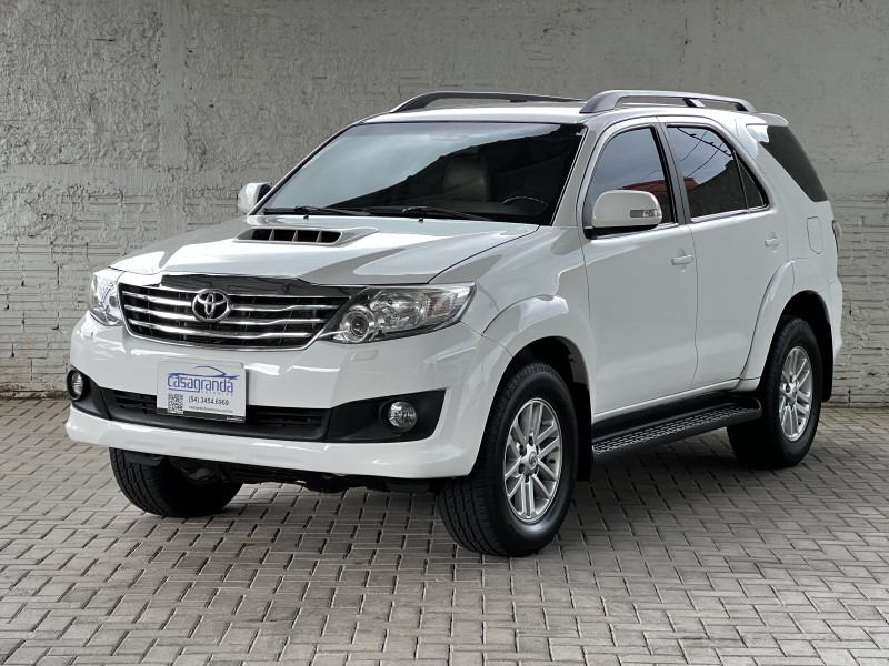 hilux sw4 3.0 srv 4x4 16v turbo intercooler diesel 4p automatico 2013 bento goncalves