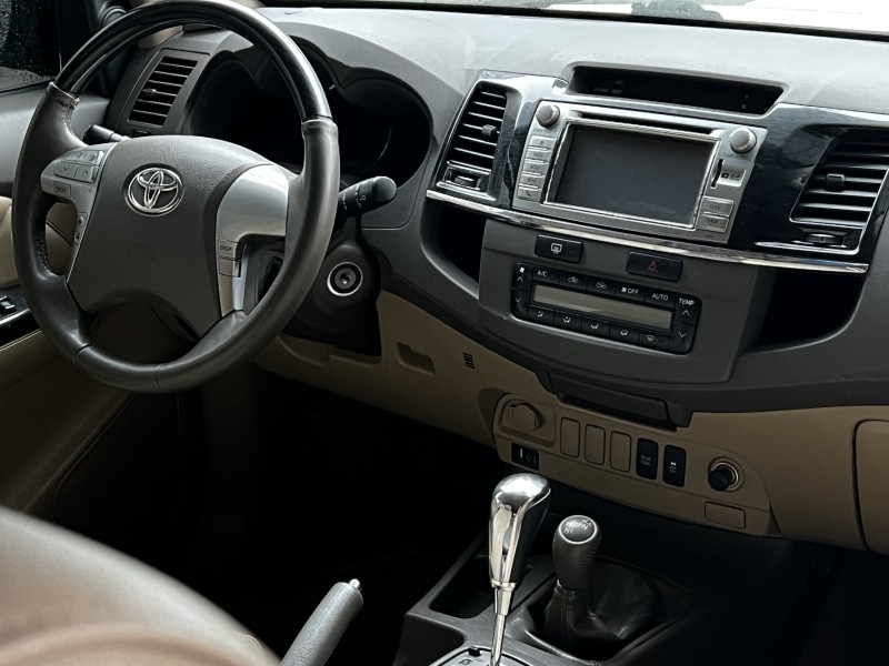 HILUX SW4 3.0 SRV 4X4 16V TURBO INTERCOOLER DIESEL 4P AUTOMÁTICO - 2013 - BENTO GONçALVES