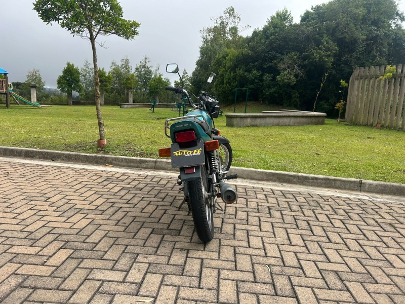 CG 125 TITAN - 1999 - CANELA