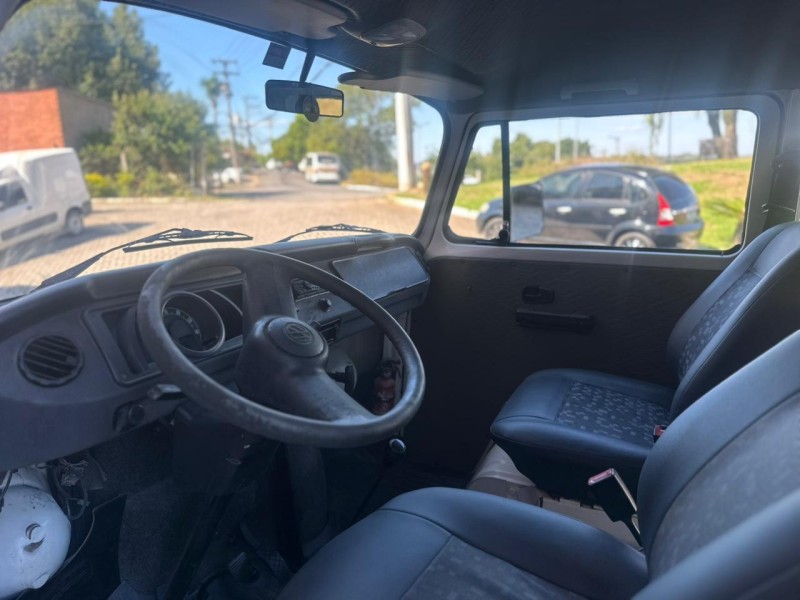 KOMBI 1.4 MI FURGÃO 8V FLEX 3P MANUAL - 2014 - BENTO GONçALVES