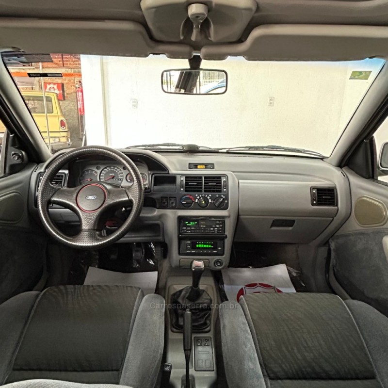 ESCORT 2.0 I XR3 8V GASOLINA 2P MANUAL - 1995 - VACARIA