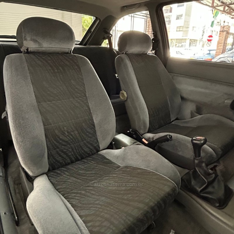 ESCORT 2.0 I XR3 8V GASOLINA 2P MANUAL - 1995 - VACARIA