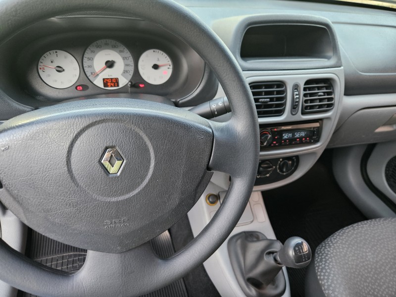 CLIO 1.6 AUTHENTIQUE SEDAN 16V FLEX 4P MANUAL - 2008 - CAXIAS DO SUL