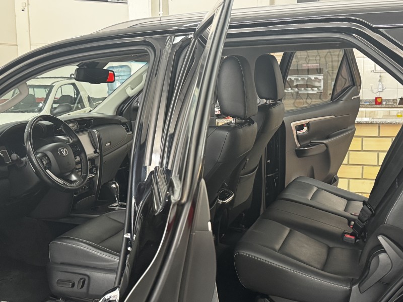 HILUX SW4 2.8 SRX 4X4 16V TURBO INTERCOOLER DIESEL 4P AUTOMÁTICO - 2021 - CAXIAS DO SUL