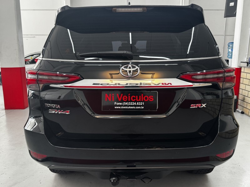 HILUX SW4 2.8 SRX 4X4 16V TURBO INTERCOOLER DIESEL 4P AUTOMÁTICO - 2021 - CAXIAS DO SUL