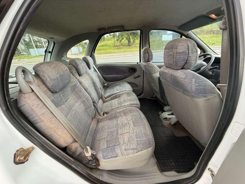 SCÉNIC 1.6 RT 16V GASOLINA 4P MANUAL - 2001 - FARROUPILHA