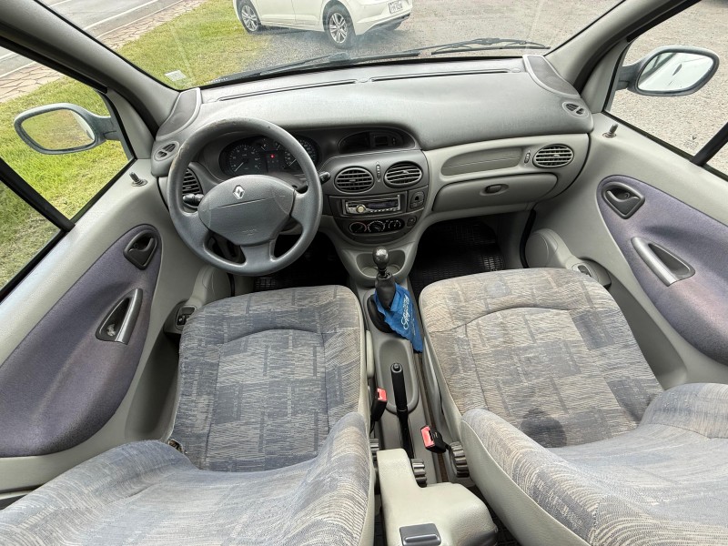 SCÉNIC 1.6 RT 16V GASOLINA 4P MANUAL - 2001 - FARROUPILHA