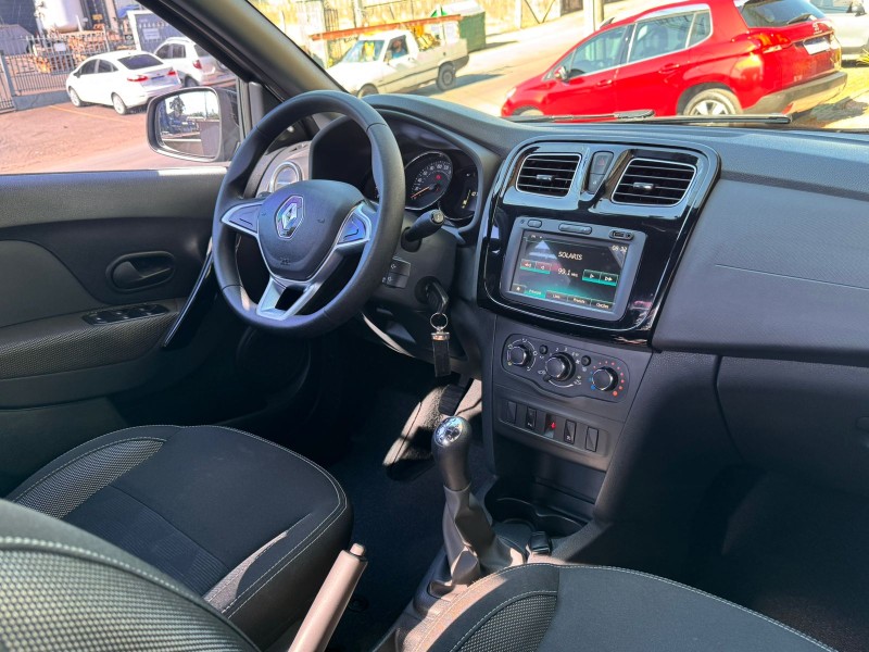 LOGAN 1.0 ZEN 12V FLEX 4P MANUAL - 2023 - CAXIAS DO SUL