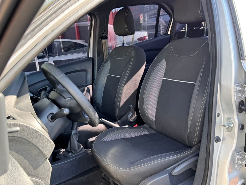 LOGAN 1.0 ZEN 12V FLEX 4P MANUAL - 2023 - CAXIAS DO SUL