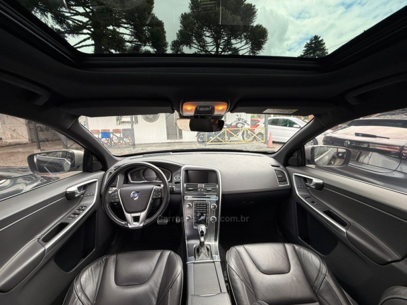 XC60 2.0 T5 R DESIGN TURBO GASOLINA 4P AUTOMÁTICO - 2017 - CANELA