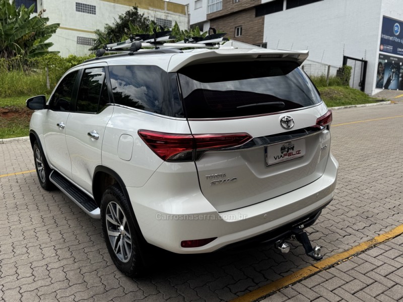 HILUX SW4 2.8 SRX 4X4 16V TURBO INTERCOOLER DIESEL 4P AUTOMÁTICO - 2017 - FELIZ