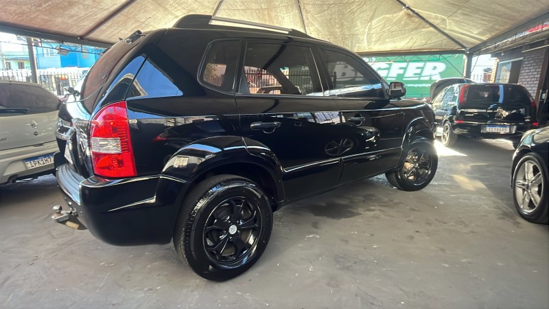 TUCSON 2.0 MPFI GL 16V 142CV 2WD GASOLINA 4P MANUAL - 2010 - CAXIAS DO SUL