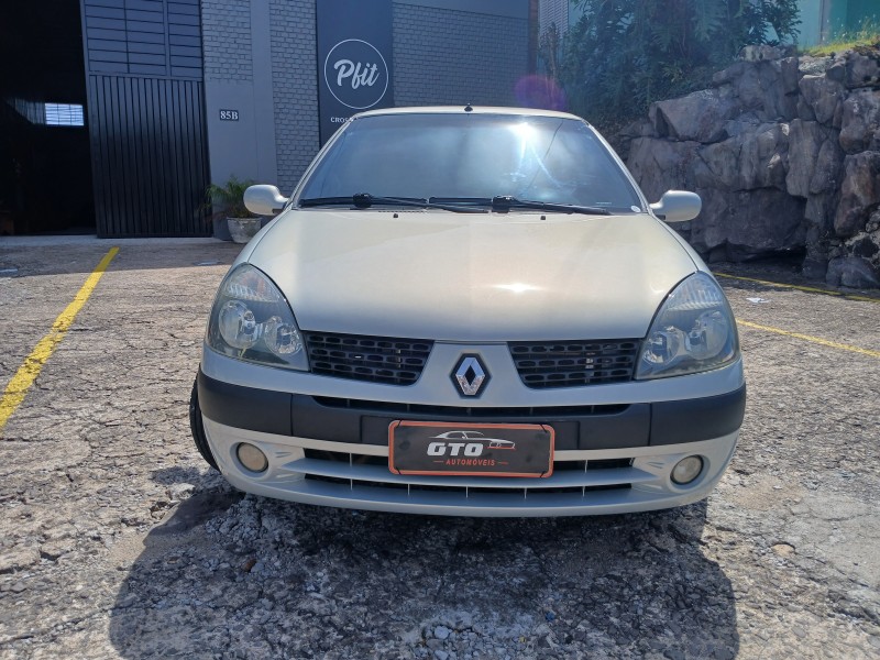 CLIO 1.6 PRIVILÉGE 16V GASOLINA 4P MANUAL - 2004 - FARROUPILHA