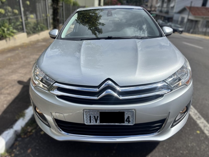 C4 LOUNGE 2.0 MPFI TENDANCE 16V FLEX 4P MANUAL - 2014 - FARROUPILHA