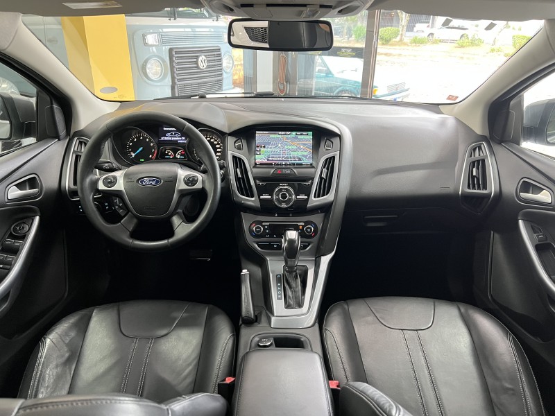 FOCUS 2.0 TITANIUM PLUS HATCH 16V FLEX 4P AUTO - 2015 - CAXIAS DO SUL
