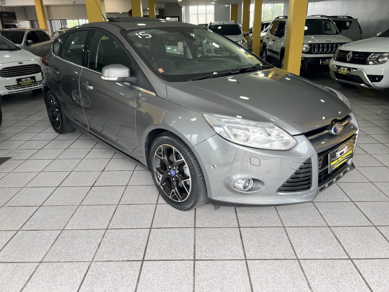FOCUS 2.0 TITANIUM PLUS HATCH 16V FLEX 4P AUTO - 2015 - CAXIAS DO SUL