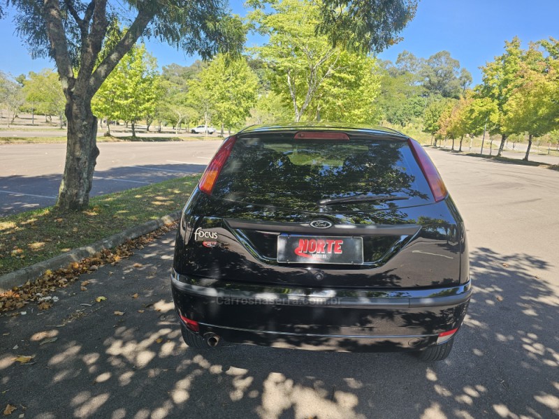 FOCUS 1.6 GLX 8V FLEX 4P MANUAL - 2007 - BENTO GONçALVES
