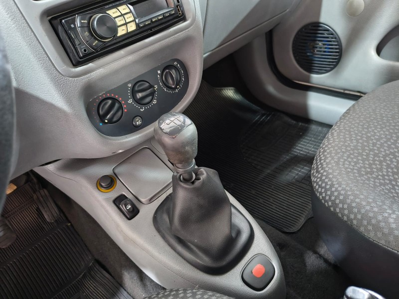 CLIO 1.0 CAMPUS 16V FLEX 4P MANUAL - 2009 - CAXIAS DO SUL