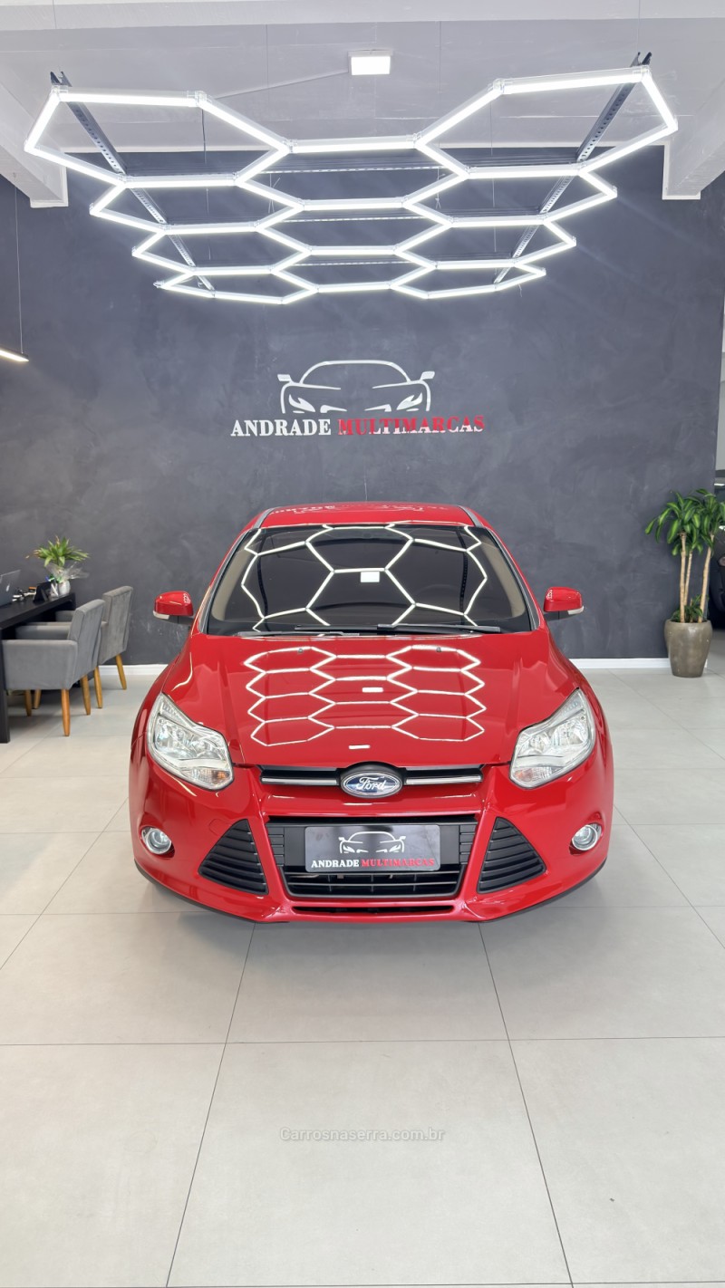 FOCUS 1.6 SE 16V FLEX 4P AUTOMÁTICO - 2015 - CAXIAS DO SUL