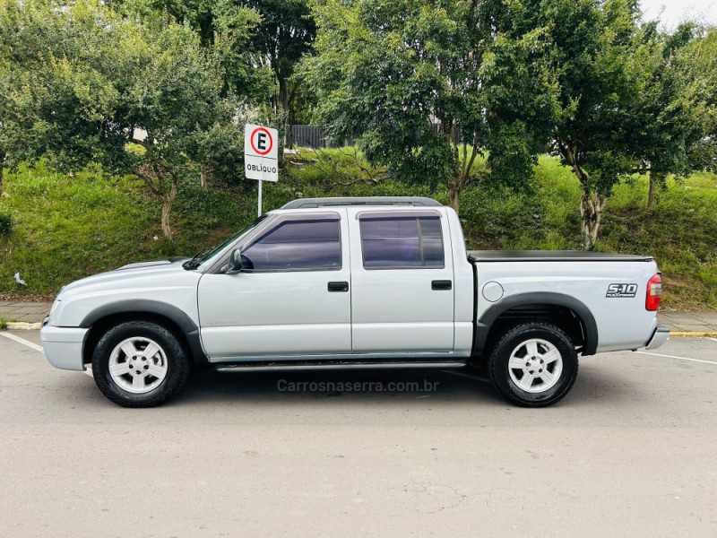 S10 2.4 MPFI ADVANTAGE 4X2 CD 8V FLEX 4P MANUAL - 2010 - BENTO GONçALVES