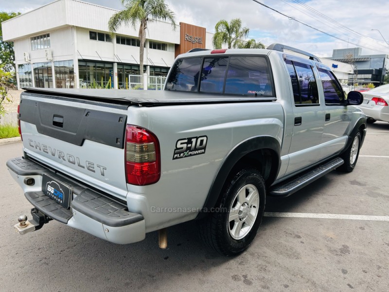 S10 2.4 MPFI ADVANTAGE 4X2 CD 8V FLEX 4P MANUAL - 2010 - BENTO GONçALVES