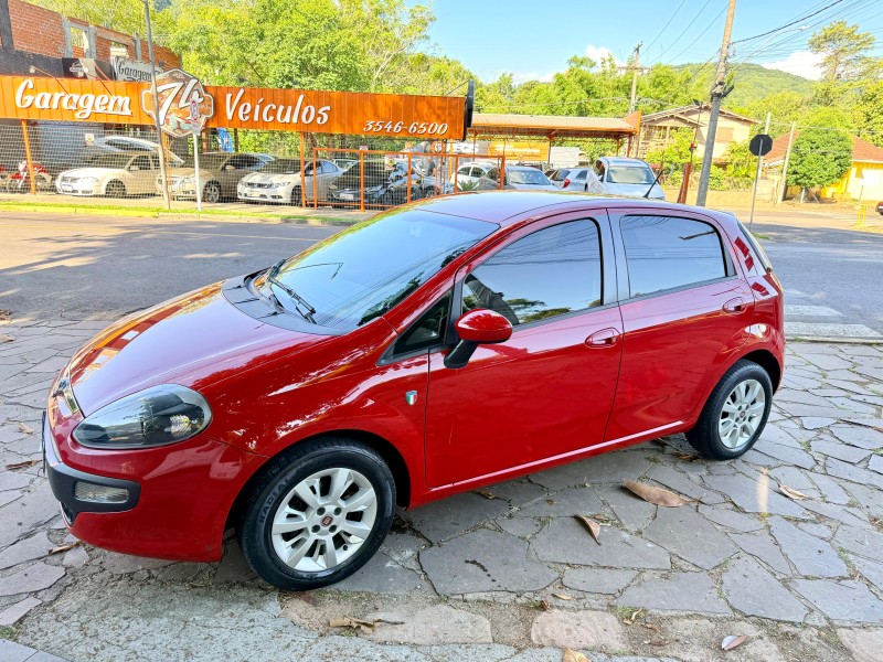 punto 1.4 attractive italia 8v flex 4p manual 2016 tres coroas