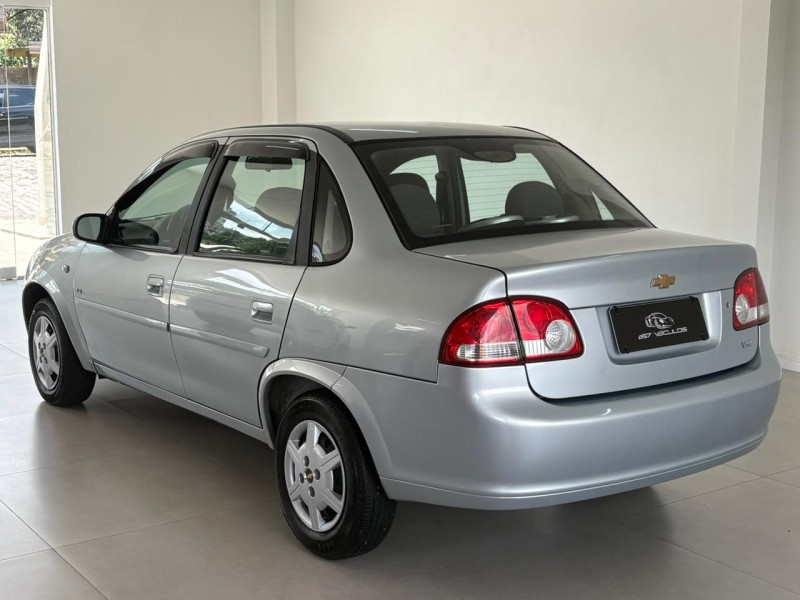 CLASSIC 1.0 MPFI LS 8V FLEX 4P MANUAL - 2011 - BENTO GONçALVES