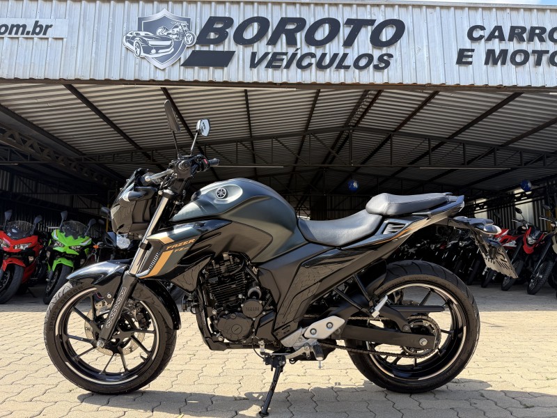 FAZER FZ25 ABS