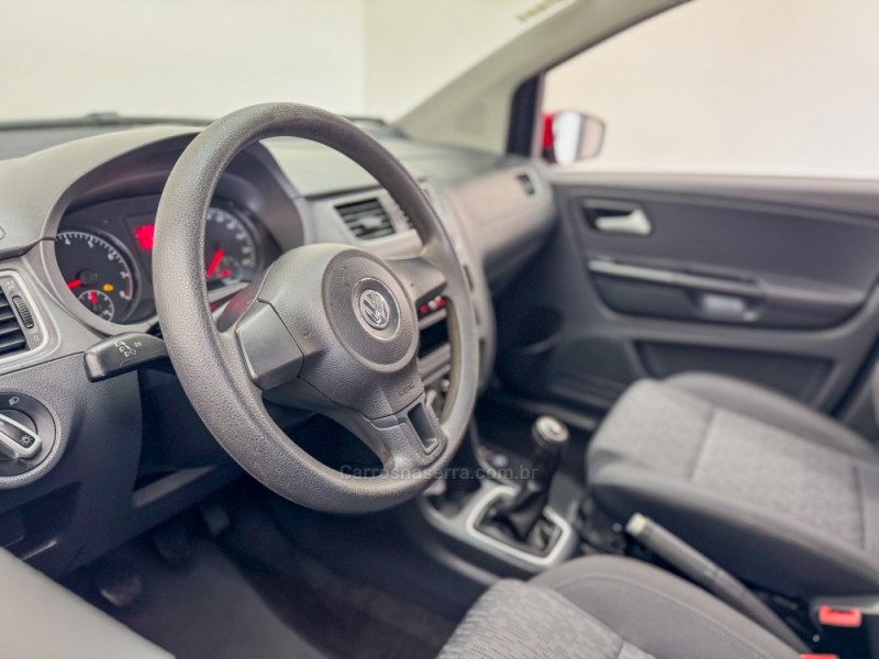 FOX 1.0 MI TREND 8V FLEX 4P MANUAL - 2014 - CARLOS BARBOSA