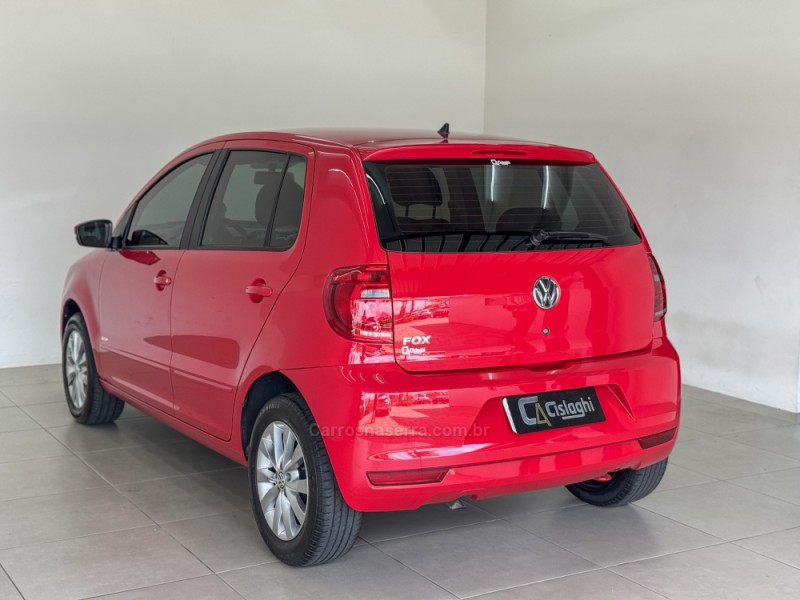 FOX 1.0 MI TREND 8V FLEX 4P MANUAL - 2014 - CARLOS BARBOSA