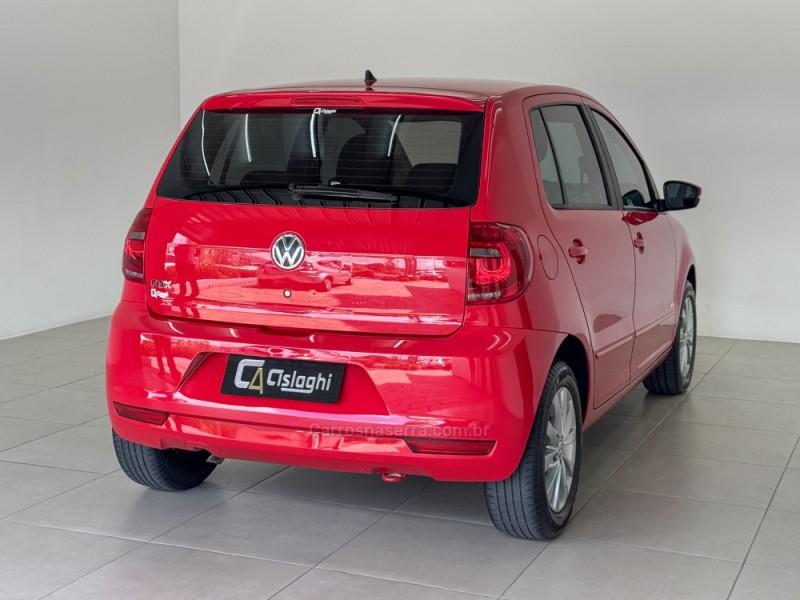 FOX 1.0 MI TREND 8V FLEX 4P MANUAL - 2014 - CARLOS BARBOSA