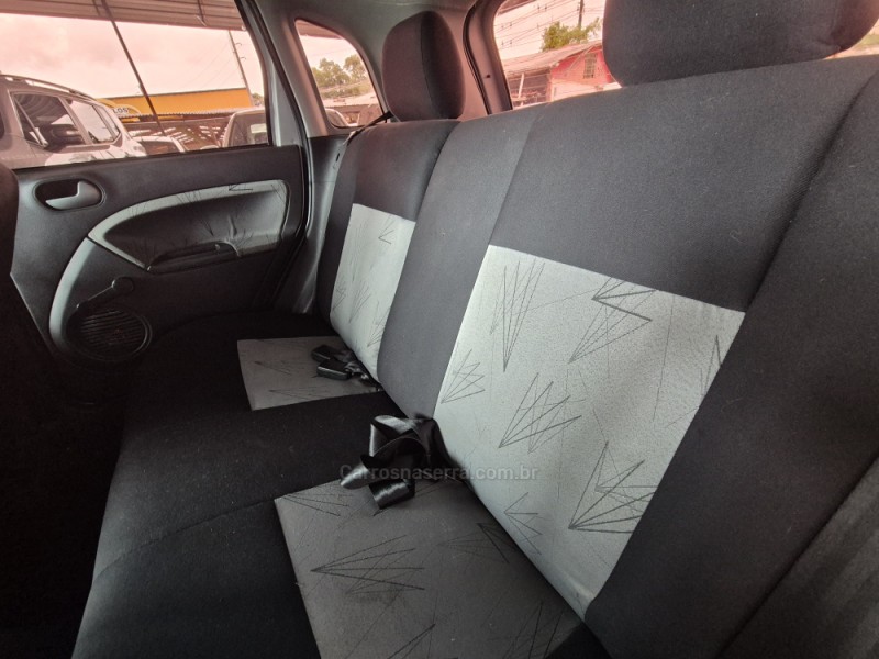 FIESTA 1.6 MPI CLASS 8V GASOLINA 4P MANUAL - 2010 - CAXIAS DO SUL