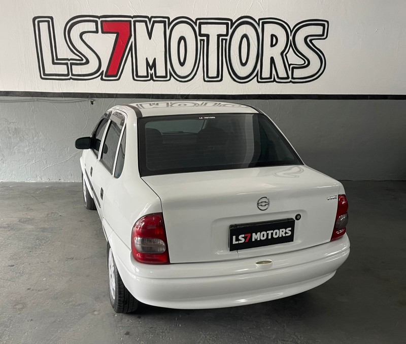 CLASSIC 1.0 MPFI LIFE 8V GASOLINA 4P MANUAL - 2005 - CAXIAS DO SUL