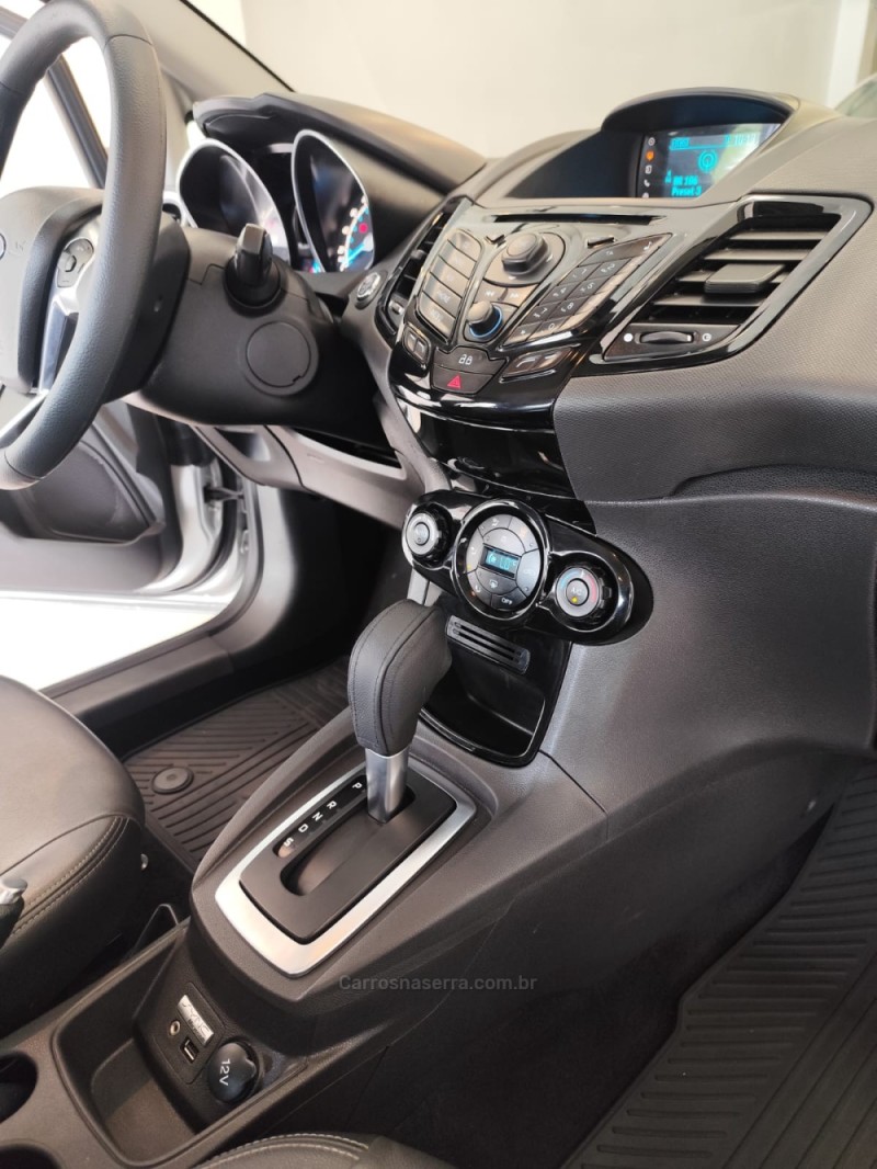 FIESTA 1.6 TITANIUM HATCH 16V FLEX 4P AUTOMÁTICO - 2016 - BENTO GONçALVES