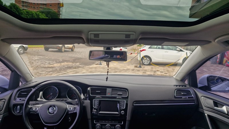 GOLF 1.4 TSI HIGHLINE 16V GASOLINA 4P AUTOMÁTICO - 2014 - VACARIA