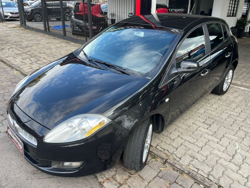 BRAVO 1.8 ESSENCE 16V FLEX 4P MANUAL - 2012 - CAXIAS DO SUL